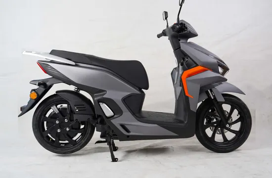Electric Motorcycle 72V 8008W Motorized Scooter Yologo Long Range Delivery Scooter with EEC
